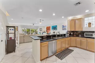 1351 SE 3rd Ave, Pompano Beach, FL 33060 - Photo 15