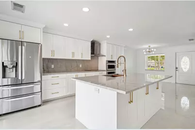 3460 Commodore Court, West Palm Beach, FL 33411 - Photo 9