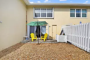 212 Foxtail Dr, Greenacres, FL 33415 - Photo 39