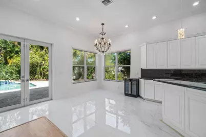 201 NE 4th Street, Boca Raton, FL 33432 - Photo 17