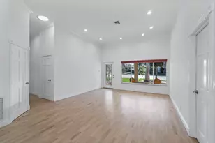 201 NE 4th St, Boca Raton, FL 33432 - Photo 33
