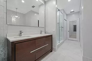 201 NE 4th St, Boca Raton, FL 33432 - Photo 29