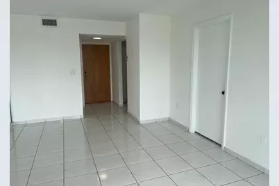 2055 SW 122nd #219, Miami, FL 33175 - Photo 15