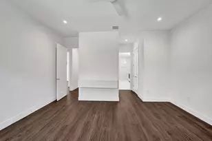 5939 Brookfield Cir W, Hollywood, FL 33312 - Photo 19
