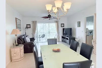 1055 Country Club Drive #404, Margate, FL 33063 - Photo 7