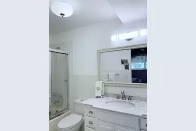 1055 Country Club Drive #404, Margate, FL 33063 - Photo 15