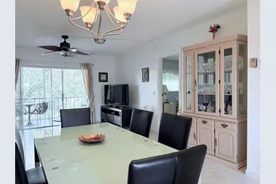 1055 Country Club Drive #404, Margate, FL 33063 - Photo 7