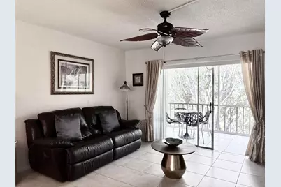 1055 Country Club Drive #404, Margate, FL 33063 - Photo 9
