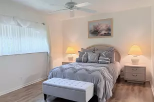 1055 Country Club Dr, Margate, FL 33063 - Photo 11