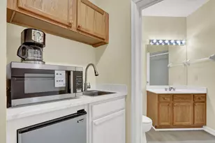 8319 Mulligan Cir, Port Saint Lucie, FL 34986 - Photo 23
