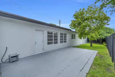 3262 Pierce Street, Hollywood, FL 33021 - Photo 21