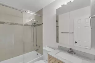 3262 Pierce St, Hollywood, FL 33021 - Photo 9