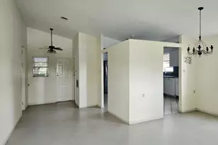 5415 Crystal Anne Dr, West Palm Beach, FL 33417 - Photo 13