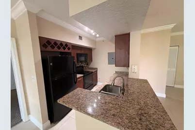 11601 SW 2nd Street #21104, Pembroke Pines, FL 33025 - Photo 7