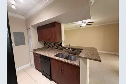 11601 SW 2nd Street #21104, Pembroke Pines, FL 33025 - Photo 9