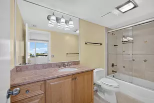 4000 N Ocean Dr, Singer Island, FL 33404 - Photo 41