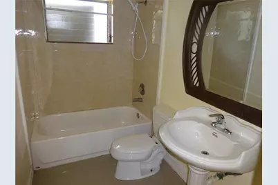 740 E Evanston Circle E, Fort Lauderdale, FL 33312 - Photo 3