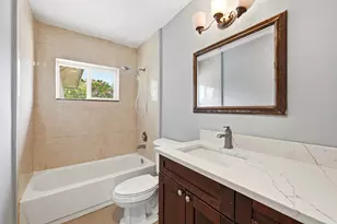 740 E Evanston Circle E, Fort Lauderdale, FL 33312 - Photo 29