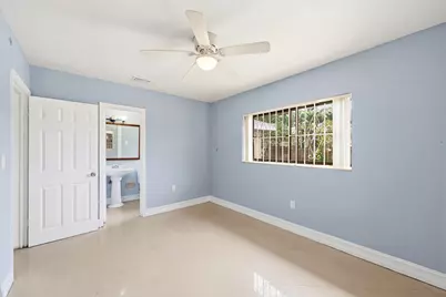 740 E Evanston Circle E, Fort Lauderdale, FL 33312 - Photo 25