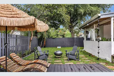 784 NE 81st Street, Miami, FL 33138 - Photo 17