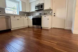 784 NE 81st St, Miami, FL 33138 - Photo 11