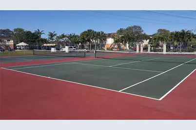3650 N 56th Avenue #504, Hollywood, FL 33021 - Photo 3