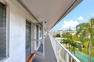 15610 NE 6th Ave, Miami, FL 33162 - Photo 9