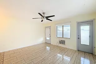 15610 NE 6th Ave, Miami, FL 33162 - Photo 19