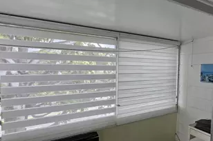 15610 NE 6th Ave, Miami, FL 33162 - Photo 37