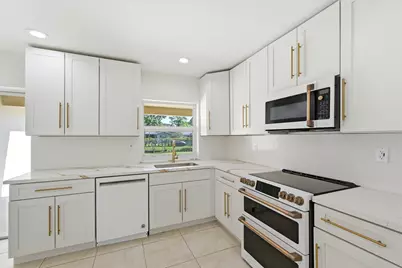 1430 NW 73rd Avenue NW, Plantation, FL 33313 - Photo 15