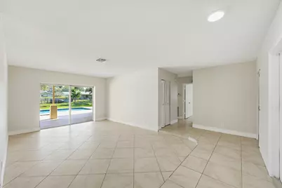 1430 NW 73rd Avenue NW, Plantation, FL 33313 - Photo 7