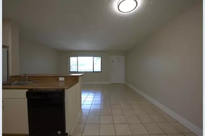 1523 Meadows Circle W, Boynton Beach, FL 33436 - Photo 5