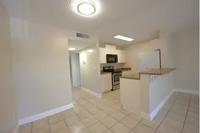 1523 Meadows Circle W, Boynton Beach, FL 33436 - Photo 25