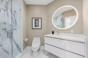 1050 Seminole Dr, Fort Lauderdale, FL 33304 - Photo 29