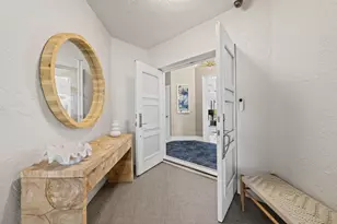 1050 Seminole Dr, Fort Lauderdale, FL 33304 - Photo 39