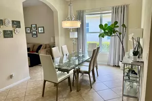 127 Palm Beach Plantation Blvd, West Palm Beach, FL 33411 - Photo 11