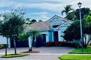 127 Palm Beach Plantation Blvd, West Palm Beach, FL 33411 - Photo 1