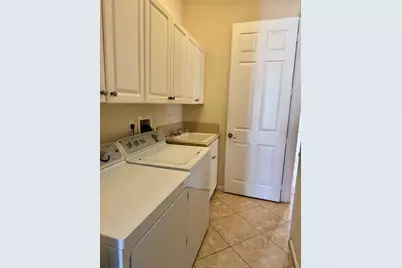 127 Palm Beach Plantation Boulevard, West Palm Beach, FL 33411 - Photo 25