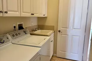 127 Palm Beach Plantation Blvd, West Palm Beach, FL 33411 - Photo 25