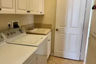 127 Palm Beach Plantation Blvd, West Palm Beach, FL 33411 - Photo 27