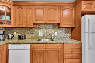 3901 S Ocean Dr, Hollywood, FL 33019 - Photo 19