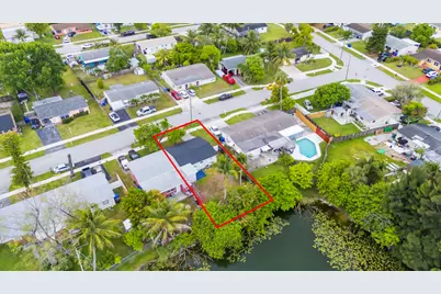 1523 SW 68th Way, North Lauderdale, FL 33068 - Photo 39
