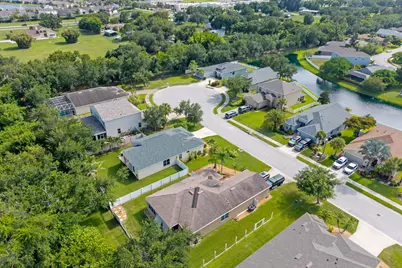 7005 56th Terrace E, Palmetto, FL 34221 - Photo 9