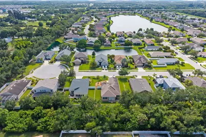 7005 56th Terrace E, Palmetto, FL 34221 - Photo 7