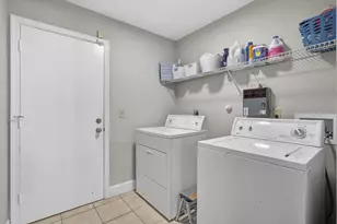 1726 Shoreside Cir, Wellington, FL 33414 - Photo 11