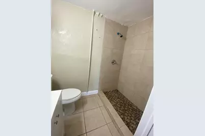 2800 W Sunrise Boulevard #2, Fort Lauderdale, FL 33311 - Photo 3