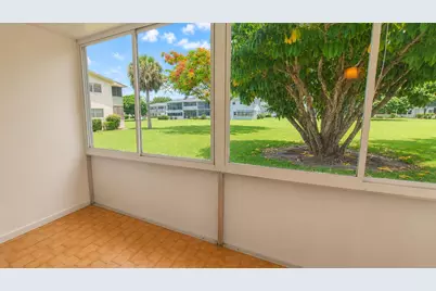 338 Camden O, West Palm Beach, FL 33417 - Photo 11