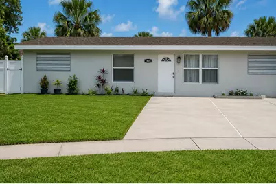 1545 S 24th Way, Riviera Beach, FL 33404 - Photo 1