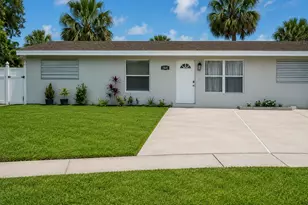 1545 S 24th Way, Riviera Beach, FL 33404 - Photo 1