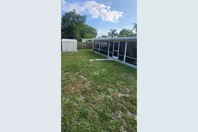 512 SE 1st Street, Boynton Beach, FL 33435 - Photo 13
